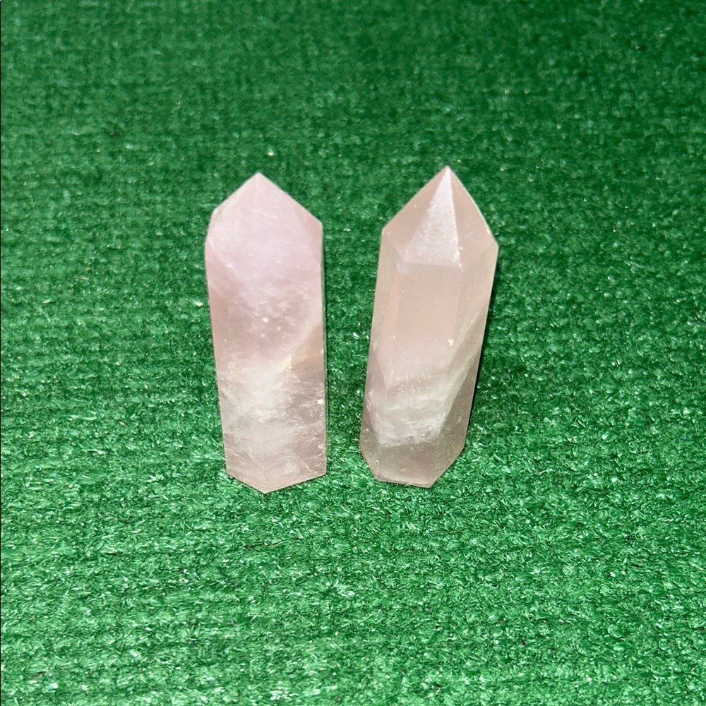 Elegant Rose Quartz Small Crystal Tower Set